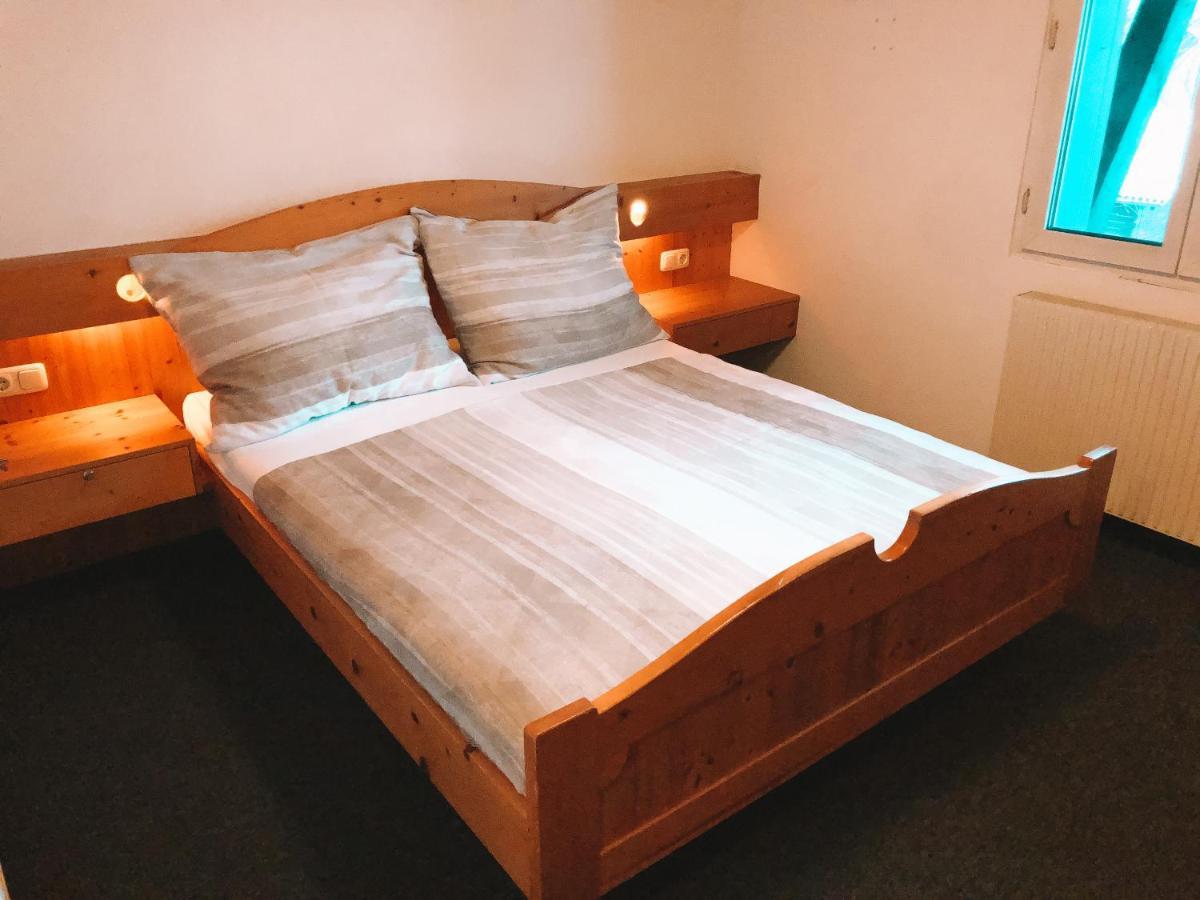 Green Naturel Motel Schruns ภายนอก รูปภาพ